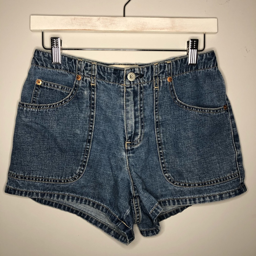 🌱 VINTAGE GAP Jean Shorts